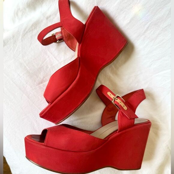 Dolce Vita Red Nubuck Leather Platform Wedges ankle strap - Picture 2 of 7